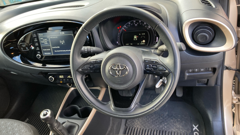 Toyota Aygo X 1.0 VVT-i Edge 5dr Petrol Hatchback